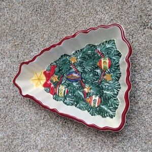 Pfaltzgraff Holiday Garland tidbit bowl